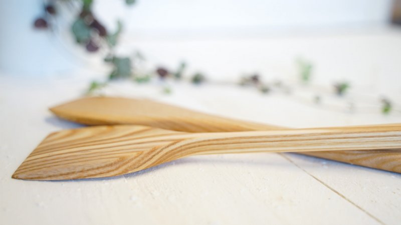 Holzlöffel - Holzprodukte aus des Ateliers der neuewelt
